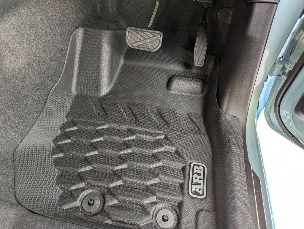 ジムニー フロアマット ARB AT車用 スズキ JB64 JB74 ジムニーシエラ jimny オートルビーズ