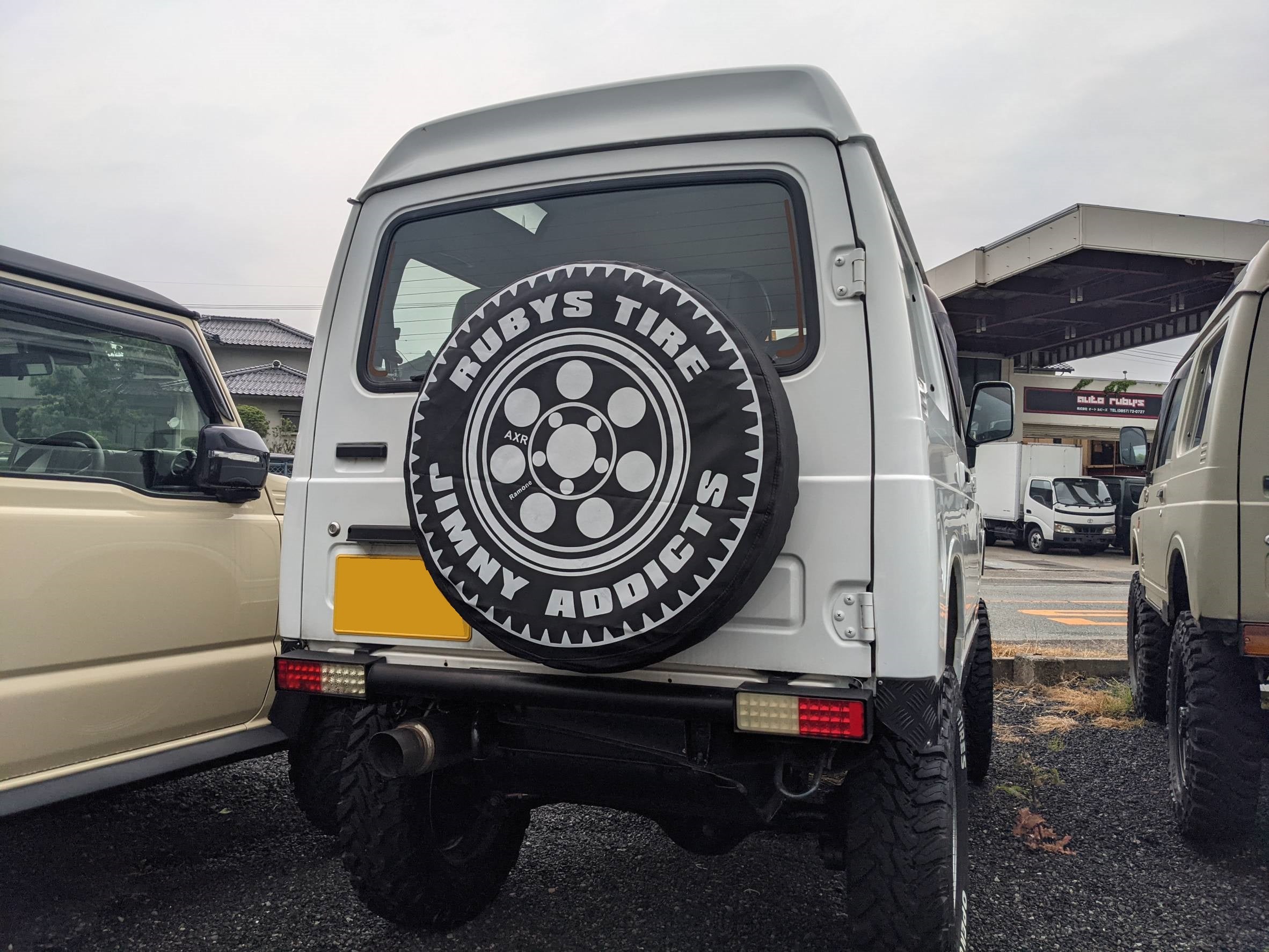 スペアタイヤカバー ルビーズタイヤ SUV デザイン ジムニー シエラ 背面タイヤ オートルビーズ autorubys